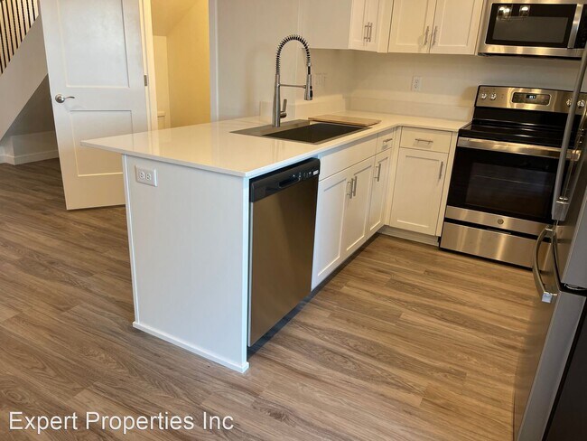 Building Photo - 2 br, 1.5 bath House - 185 Northridge Terrace