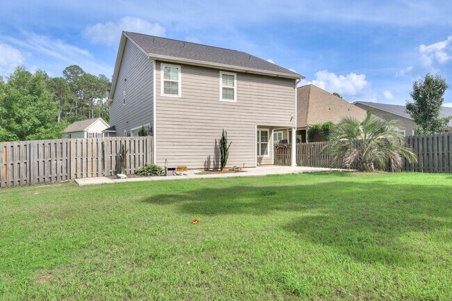 Building Photo - Beauty in Riverwood on Corner Lot!