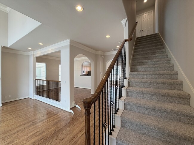 Building Photo - 2612 Edgefield Lakes Dr