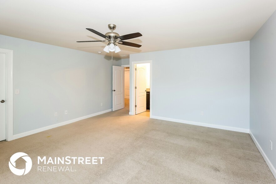 Building Photo - 9949 Travertine Trail