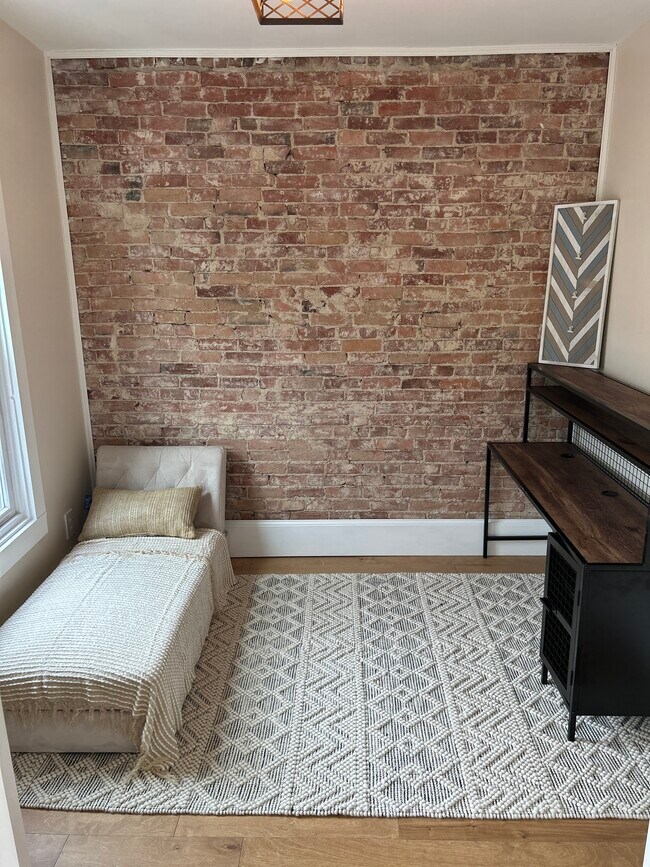 Office - 254 Western Ave
