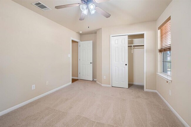 Building Photo - 9400 Morgan Creek Dr