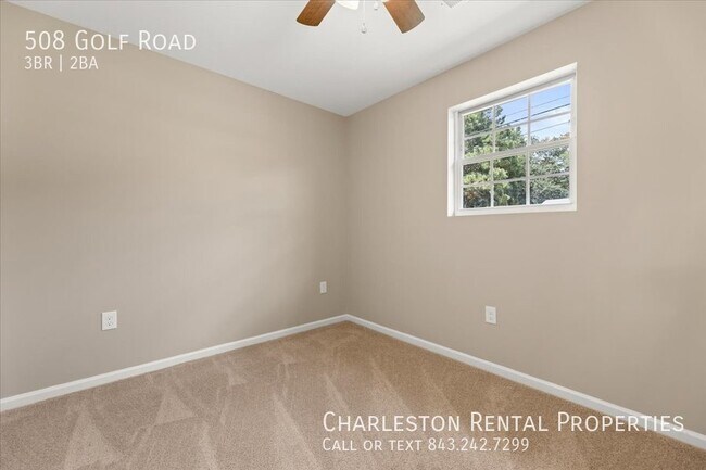 Building Photo - 508 Golf Rd