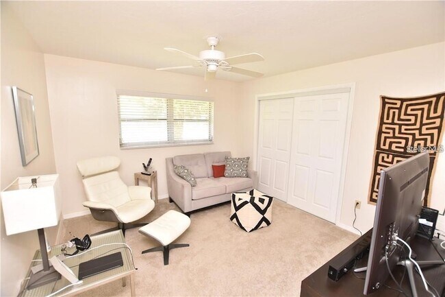 Building Photo - 3926 Calliandra Dr