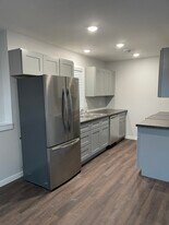 Building Photo - 138 Erin Ct