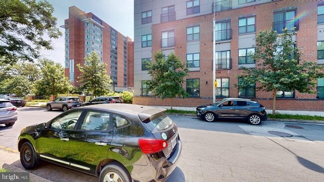 Primary Photo - 301 McMechen St