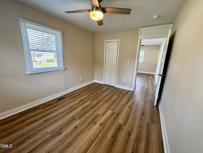 Building Photo - 52 Eastwood St