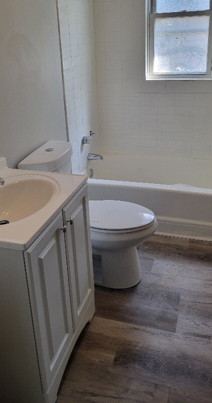 Building Photo - 1790 Welch Ave