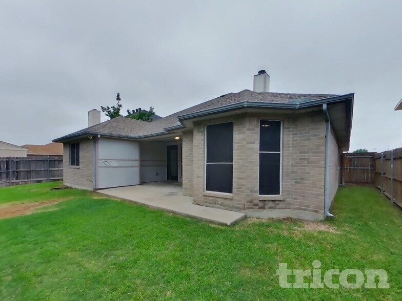 Building Photo - 1508 Creekpark Ct