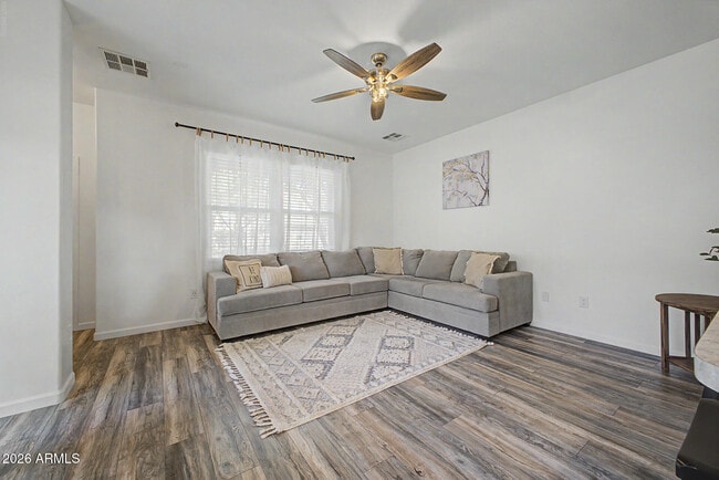 Building Photo - 1493 S Jacana Ln