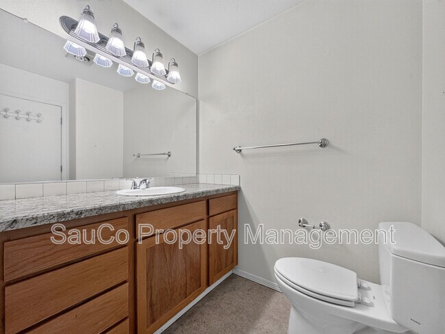 Building Photo - 20715 NW Painted Mountain Dr