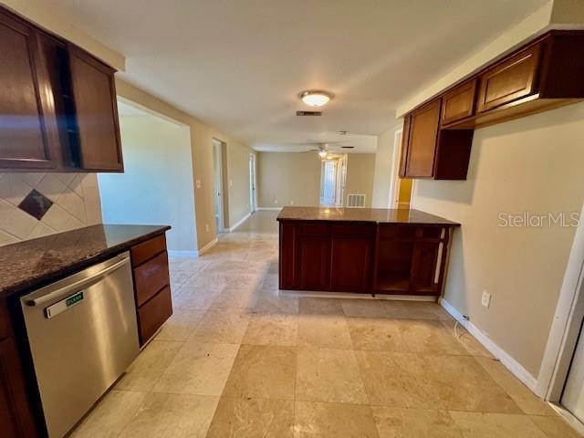 Building Photo - 3717 Cedarwood Dr