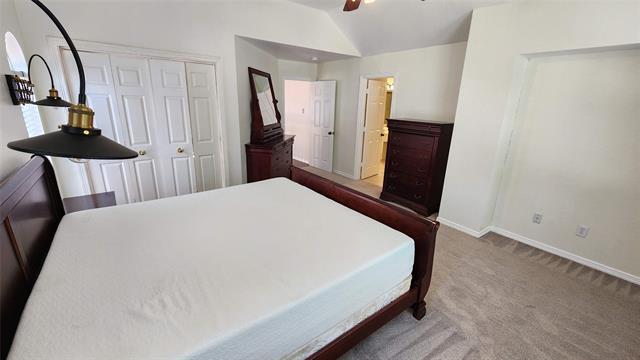 Building Photo - 9439 Blue Jay Way
