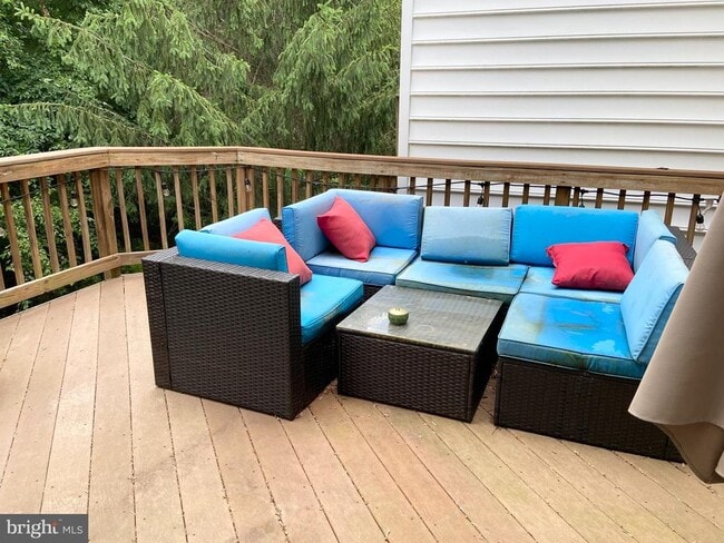 Building Photo - 12646 Heron Ridge Dr