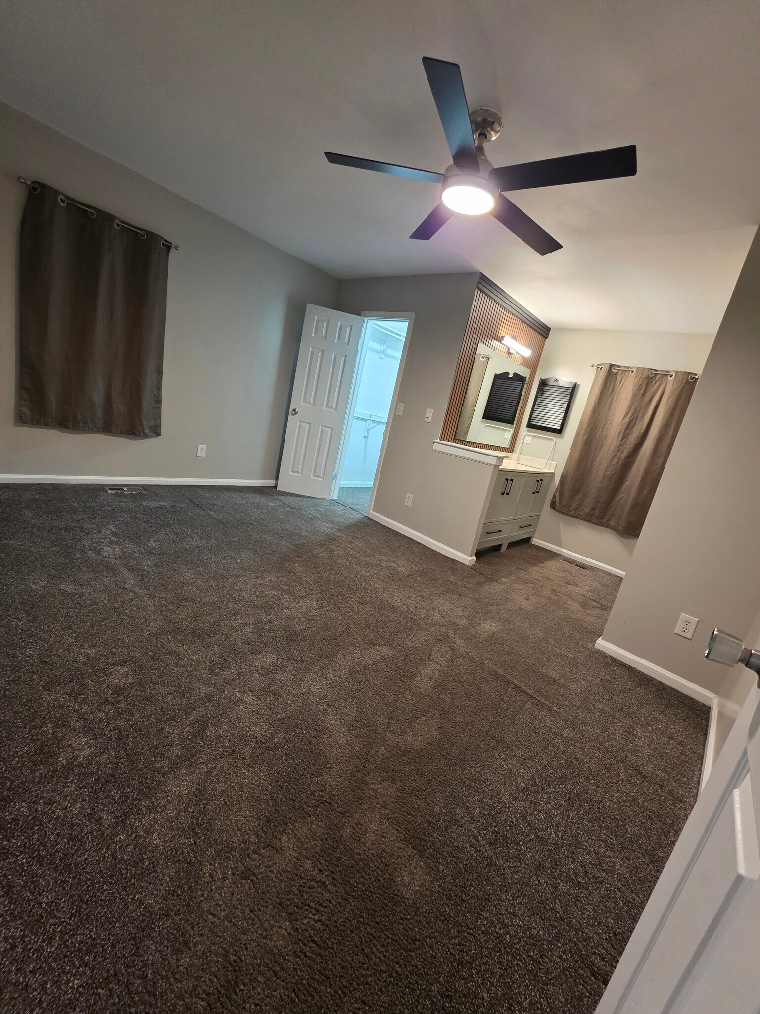 Building Photo - 283 Ferdinand Cir