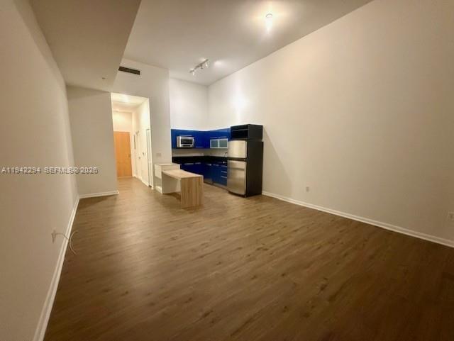 Building Photo - 253 NE 2nd St