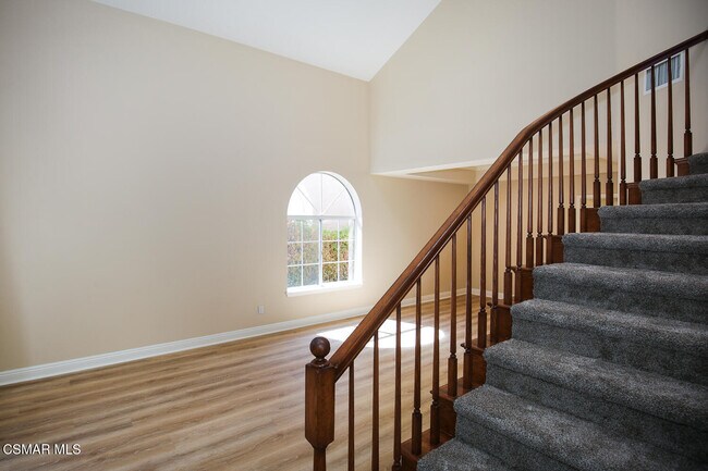 Building Photo - 1811 Fox Springs Cir