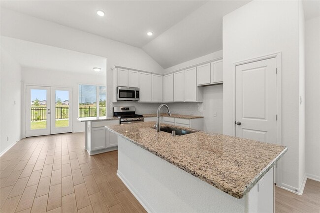 Building Photo - 570 Long Beach Bay Dr