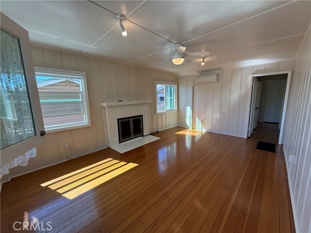 Building Photo - 31894 Circle Dr