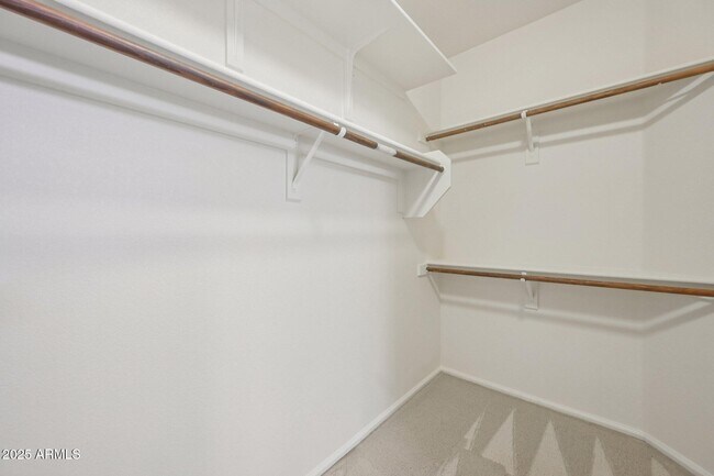 Building Photo - 15649 W Magnolia St