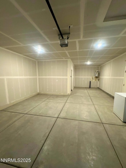 Building Photo - 7145 Owl Vw Dr