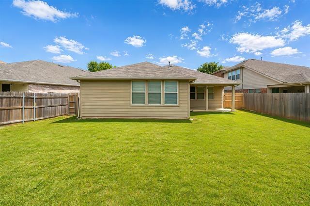 Building Photo - 9249 Conestoga Dr