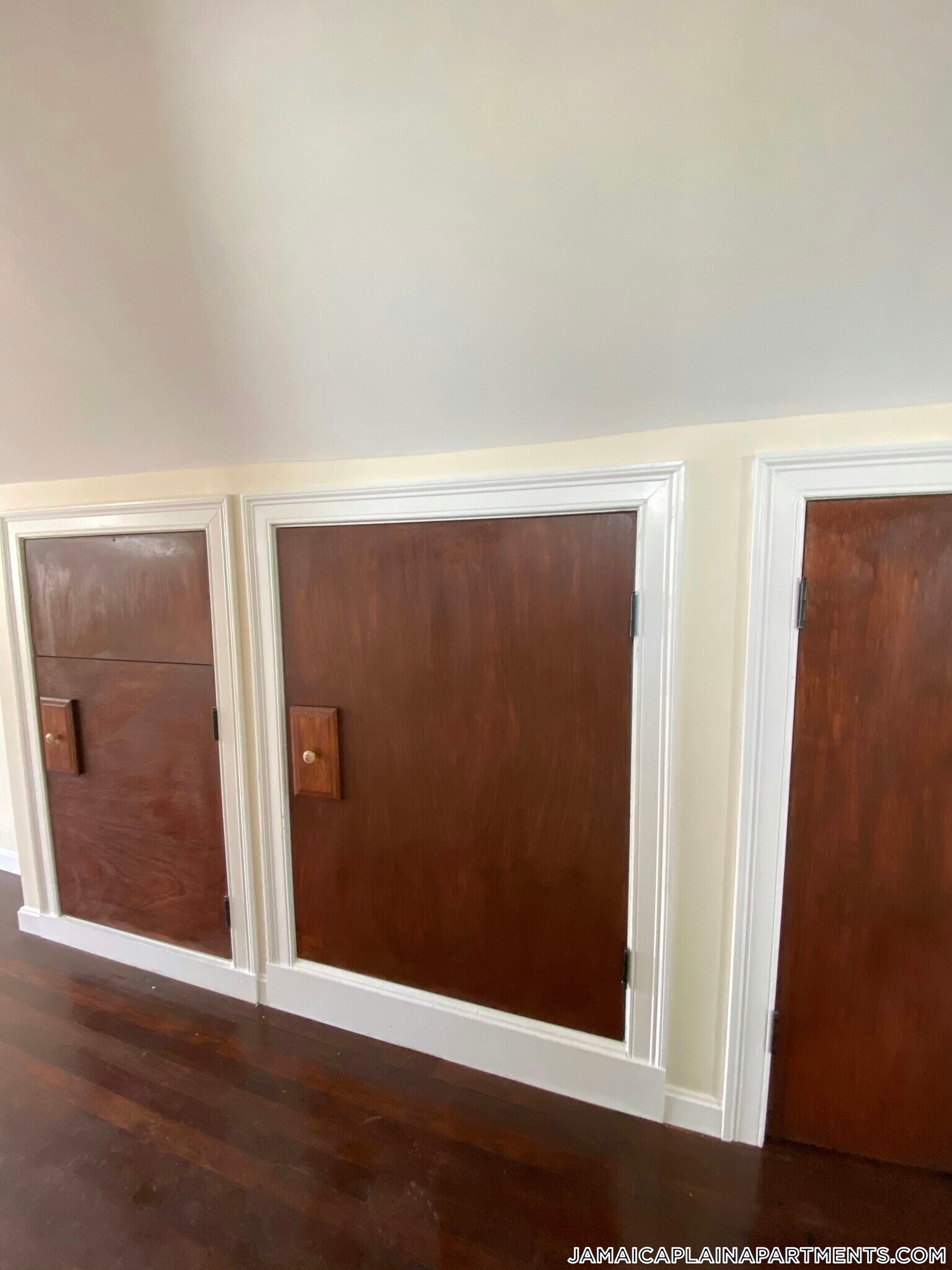 Building Photo - 18 Haverford St