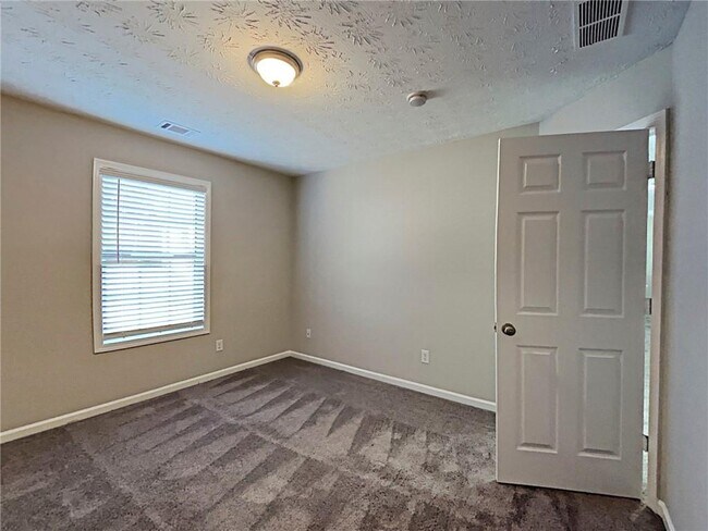 Building Photo - 1254 Maxey Ct