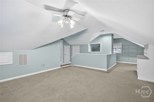 Building Photo - 417 E 49th St
