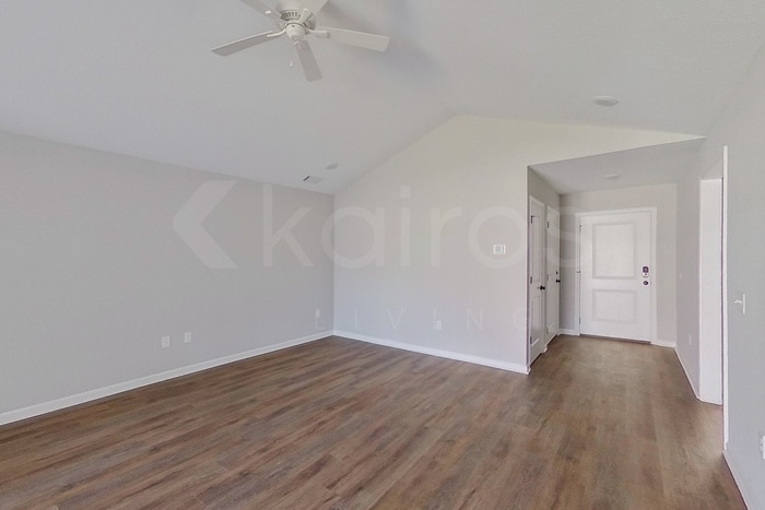 Building Photo - 104 Cottage Grove Rd