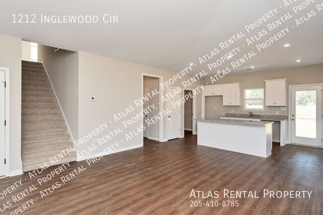 Building Photo - 1212 Inglewood Cir