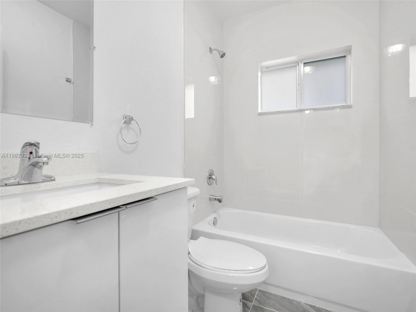 Building Photo - 2448 NW 42nd St