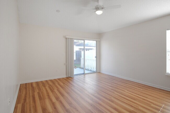 Building Photo - 1200 Woodchurch Ln