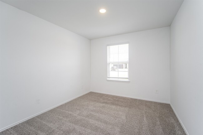 Building Photo - 3726 Lanercost Ln