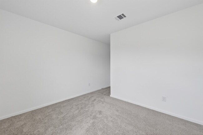 Building Photo - 216 Amy St