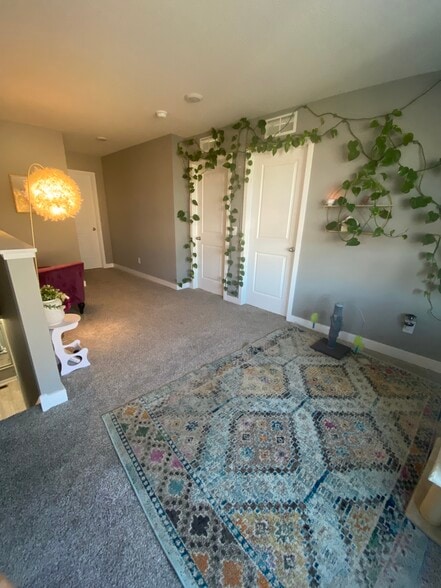 Building Photo - 1061 Northstar Way