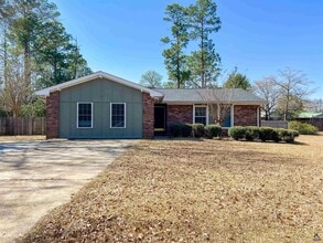 Building Photo - 1205 Morningside Dr