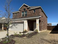 Building Photo - 3947 Oak Crk Cir