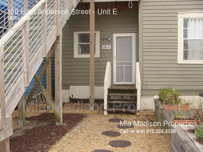Primary Photo - 110 E Anderson St