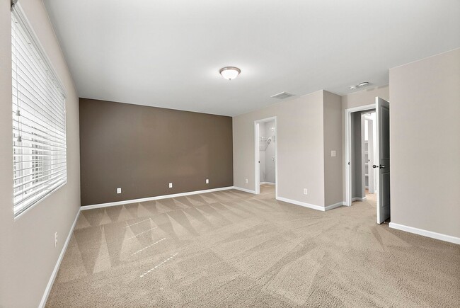 Building Photo - Lacey/Hawks Prairie 4 bedroom 2381 SF home...