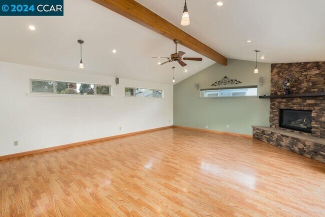 Building Photo - 1326 Babel Ln