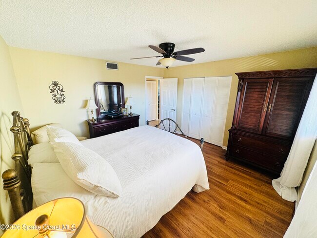 Building Photo - 200 S Banana River Blvd