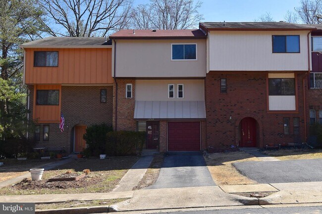 Building Photo - 12769 Gazebo Ct