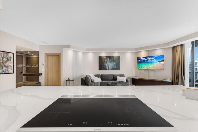 Building Photo - 20191 E Country Club Dr