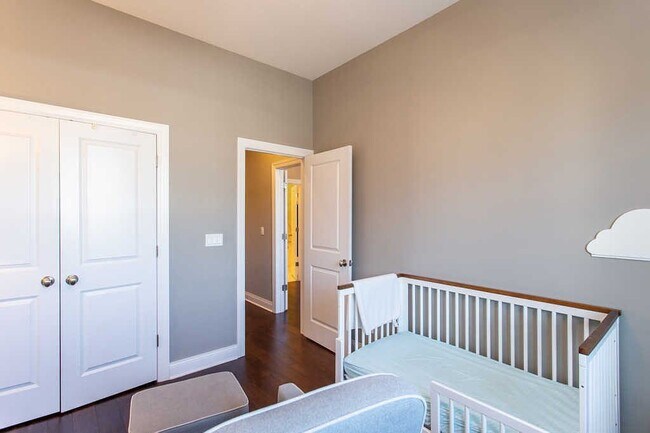 Building Photo - 1845 S State St