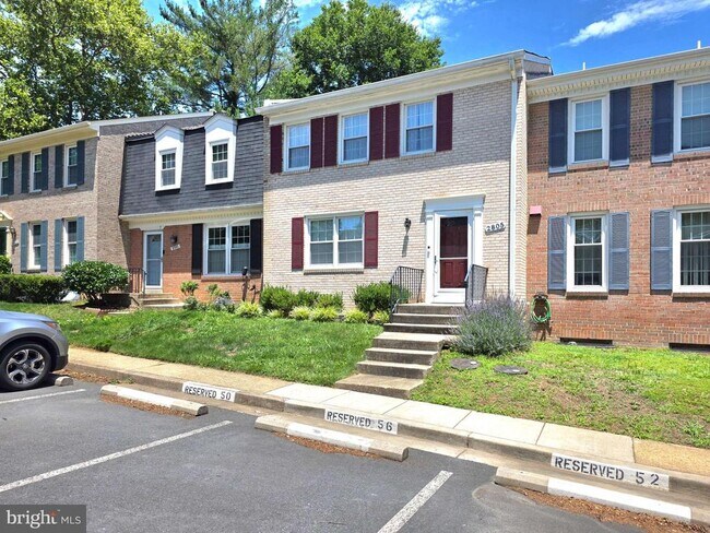 Building Photo - 2805 Balliett Ct