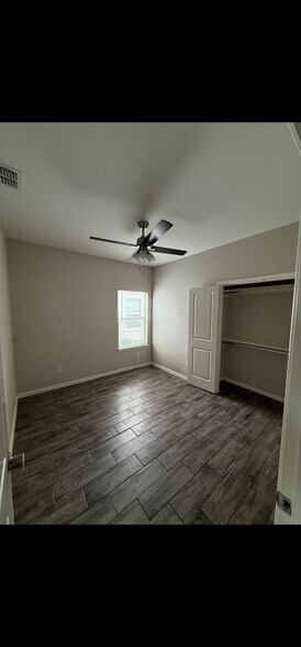 Building Photo - 1408 Vani Dr