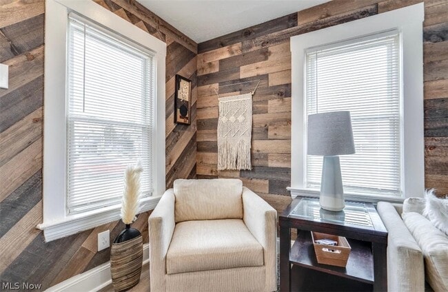 Building Photo - 4924 Pearl Rd