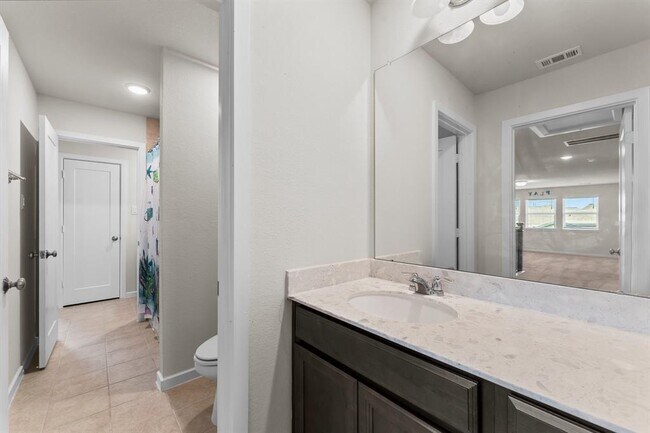 Building Photo - 3850 Chapman Bluff Dr
