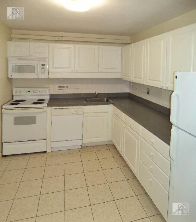 Building Photo - 0 bedroom in Brookline MA 02446